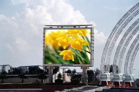 Full Color Smd 1r1g1b 10mm Outdoor Led Banner Display Hd Led