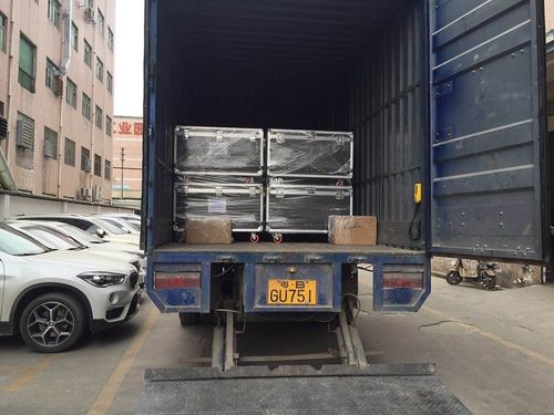 latest company news about Large order from Senegal 100 square indoor p3.91 black light die-cast aluminum hoisting rental box 500*1000mm