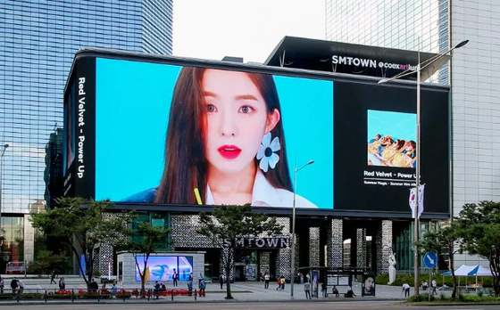 960mmX960mm P8 Outdoor LED Screen 7000Cd/M2 Brightness IP65 Waterproof outdoor full color led display