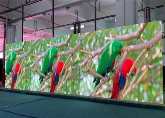 High Definition P3.91 Advertising LED Display Screen 2000cd/M2 Lightweight Module