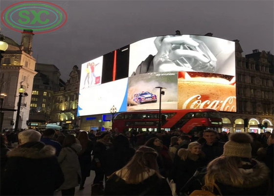 Adjustable angle outdoor giant LED billboard customize LED panel at the city center