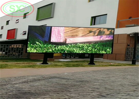 Full color outdoor P 10 LED display with columns for advertising