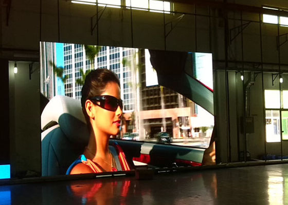 P3.91mm Indoor Full Color LED Display Screen 500x500mm IP43 Waterproof