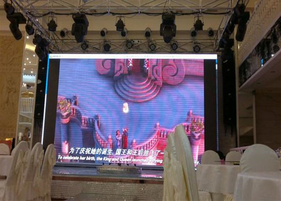 P3.91mm Indoor High Pixel Full Color LED Display Panel 500x500mm IP65 Waterproof