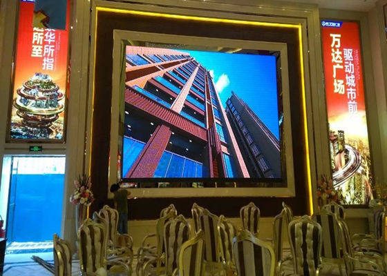GOB Fine Pitch Indoor Full Color high pixel LED Display P1.667mm 3-Year Warranty