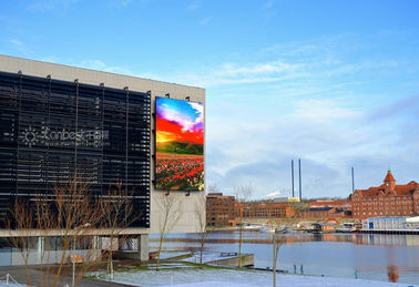 Outdoor P10 SMD Billboard Led Screen water proof 1920HZ IP65 color led display