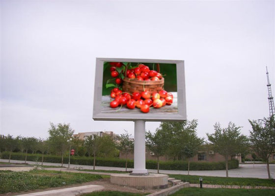 P6 Outdoor High Brightness LED Billboard Full Color Waterproof Display Screen