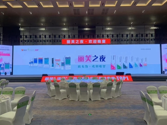 P8 IP65 Rental / Die-Cast Aluminum Enclosure Stage LED Monitor Large Scan Mode 1/4 Resolution 40*20mm