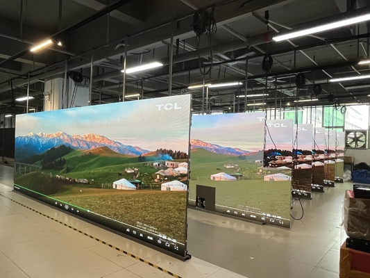 High-Resolution Indoor Advertising LED Screens Using Epistar Lamps And MBI 5124 ICs