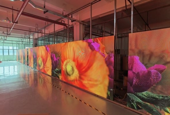 P4 Clear Images Advertising Led Screens Hanging Led Video Lightweight 1/8 scan