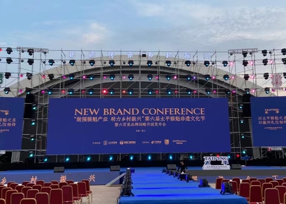 HD Epistar Indoor Advertising LED Screen P1.667 200*150mm Module NOVA System