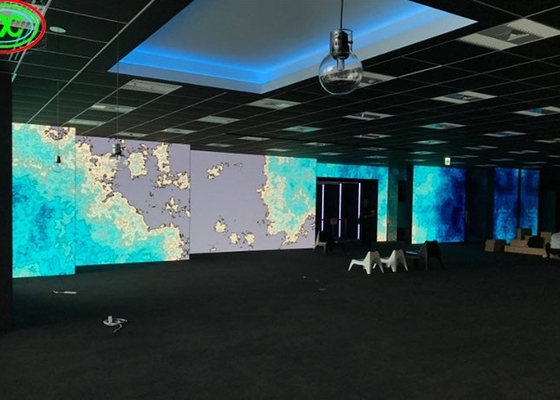 Indoor Ultra-Clear Small Pitch P1.667 LED Billboard 3840HZ Refresh Rate SMD 1010 DC 5V