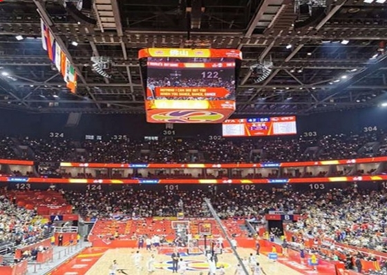 P10 Stadium Perimeter Full Color LED Display 3000Hz 1R1G1B 320x160mm