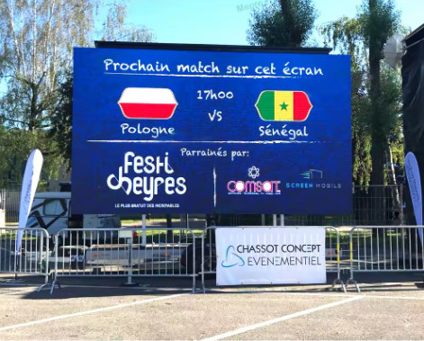 Digital Signage Outdoor Full Color LED Die-Cast Aluminum Screen SMD2121 62500 Dots/Sqm