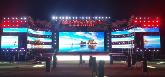 Digital Signage Outdoor Full Color LED Die-Cast Aluminum Screen SMD2121 62500 Dots/Sqm