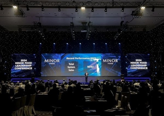 Indoor Rental Uhd P1.923 Led Display Rgb Led Billboard 246x246mm Module Size