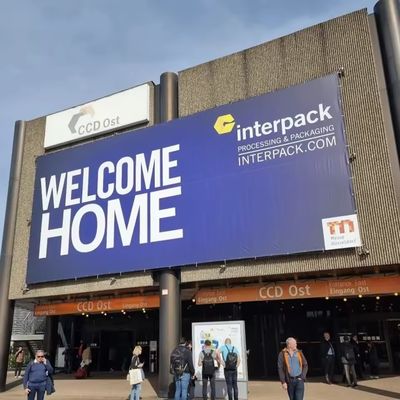 P5 Outdoor Fixed Use Standard Waterproof Cabinet Large LED Billboard full color led display