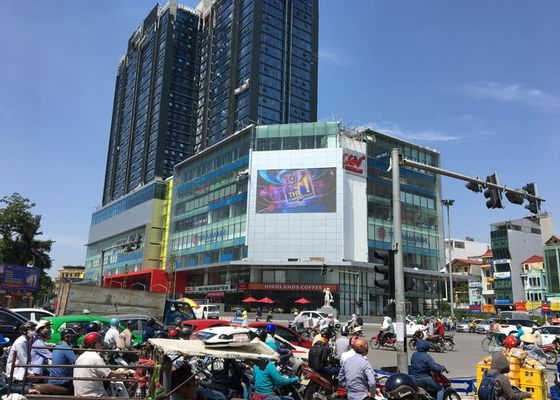 Outdoor Full Color P8 LED shopping mall Display IP65 Waterproof 5000cd SMD2121