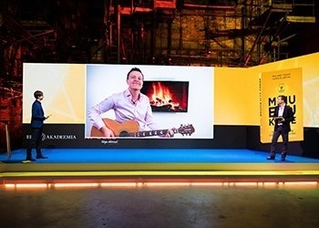 Full Color LED Rental Screen RGB P6 LED Video Display 192mm * 192mm Cabinet Size