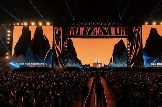 Factory Price Rental Box Full Color Large Stage LED Display Advertising LED Billboards stadium led display screen