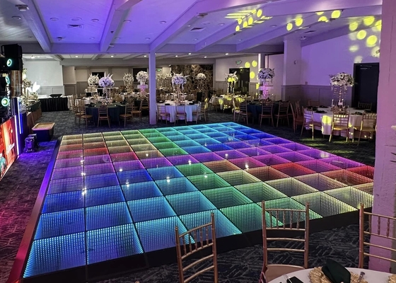 P8 Rgb Led Dance Floor Video , Light Up Floor Tiles Meanwell Power Supply 3 Years Warranty