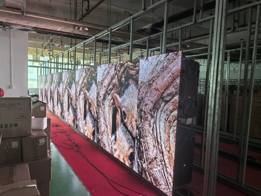 Die Cast Aluminum SMD LED Screen P4 Indoor Video Advertising RGB Display Screen HD No Stuttering