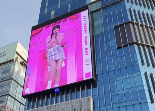 P10 SMD Advertising LED Display Screen, HD Full Color Outdoor Waterproof Rental Die Cast Aluminum