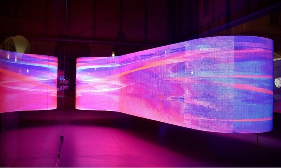 SMD LED Outdoor Video Screen P5 / 8500 Nits Outdoor LED Wall Screen Display