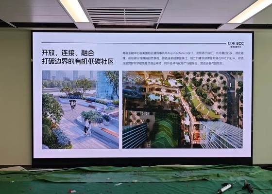 Rental Outdoor LED Screens, Modular Screens Brightness 5000 Nits 62 500 Dot Density