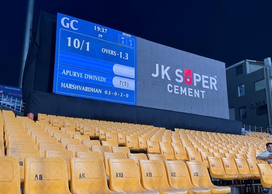 LED SMD 3 In 1 Advertising Wall Curtain, P4.81 Commercial Clear Full Color Resolution 52*52 HD Chip 1/13 Scan