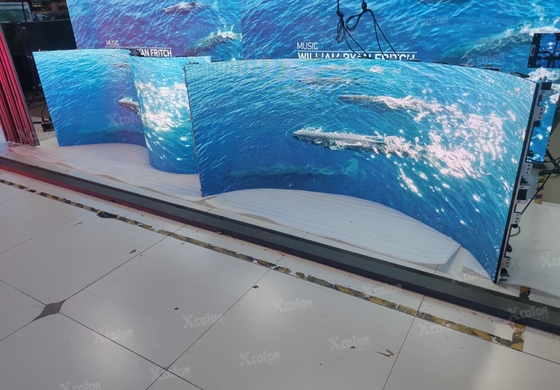 Durable Indoor Full Color LED Billboard 200*150mm Module NOVA System Epistar Chip