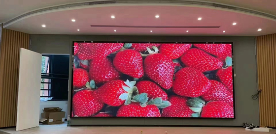 Fixed Stage Indoor Full Color LED Display P2.5，p3 led screen ，3840hz refresh rate，1000nit brightness