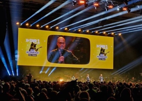 Rental Screen Ultra HD Small Pitch P2.5 LED Display With Aluminum Case 480x480mm