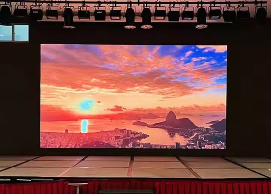 2500nits Brightness P3 Indoor LED Rental Video Display Panel with Air-Plug Connection Design Pixel Density 111111dots/sqm