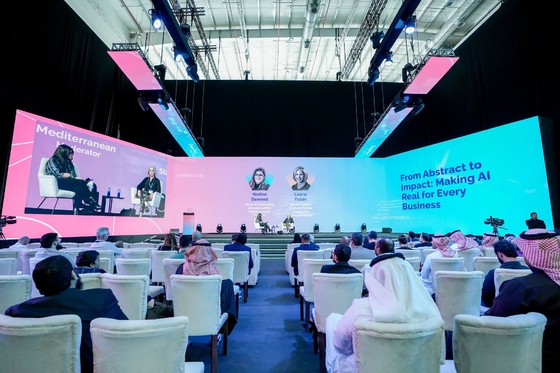 Wide-Angle Screen, Large Viewing Angle, Rental Screen, 5500cd/M2 Stadium High-Definition Waterproof LED Display