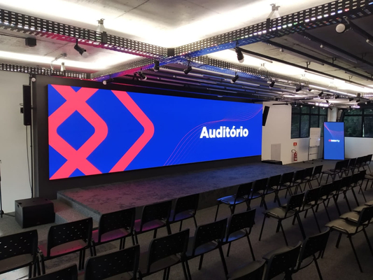 Rental Screen Bar &amp; Club DJ Stage Indoor LED Billboard Scanner P5 LED Display