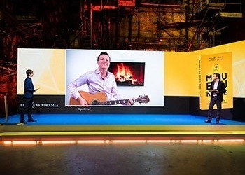 Die-Casting Aluminum Screen P5 LED Display Full Color Stage Ultra-Thin Ultra-HD