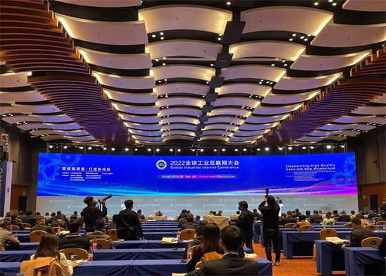 Indoor Full Color LED Display with Quick Locking Structure and Low Heat Release for Operation and Beautiful Visual Effects