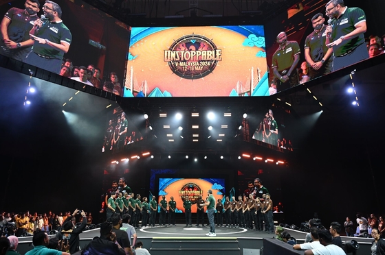 Outdoor Rental Waterproof P4 Stadium LED Display RGB Video Stationary