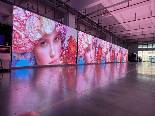 SCX LED P5 Indoor LED Display with 100 000 Hours Lifetime at 50% Brightness and CAT5 Cable Single Mode Fiber Control Distance