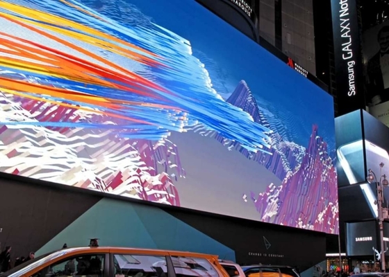 Outdoor Full-color LED Display featuring SMD2121 Encapsulation and AC 110/220V Input Voltage for Eye-Catching Advertising