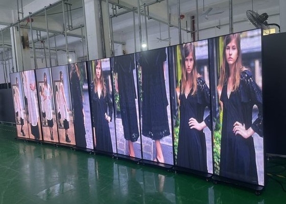 Indoor Floor Standing Rental Control P2.5 LED Poster Display, High Definition Without Delay