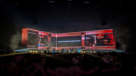 Outdoor Full Color Rental Advertising LED Display 256*128mm Module 6500cd/Sqm Brightness