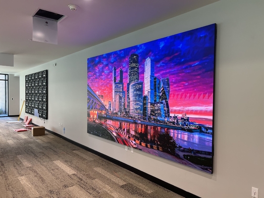 HD Rental Flexible Flicker Free P10 LED Display Box 1/4 Scan Mode IP67