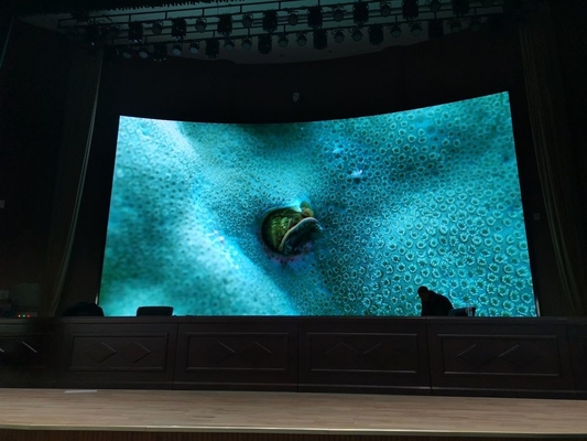 Outdoor Rental Die-Casting Aluminum Waterproof LED Display Info Wall P3.91 HD Hanging