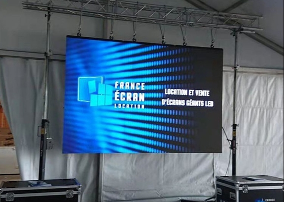 HD Full Color SMD LED Screen Indoor P5 1/16 Scan Mode Suitable For Advertising Posters