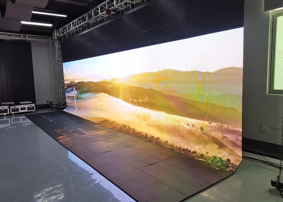 AC220V/50H RGB LED Rental Screen P5 768X768mm 64 X32 Dot Matrix CE ROHS Standard