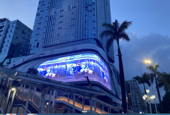Rental Full Color LED Display Roadside Digital Signage P10 LED Tail Screen