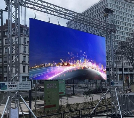 Resolution RGB LED Display LED Technology for -12/50 Operating Temperature and 40000 Dots/sqm Resolution
