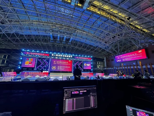 Full Color Indoor Stage LED Die-Cast Aluminum Screen Iron Cabinet LED Display With 3 Years Warranty